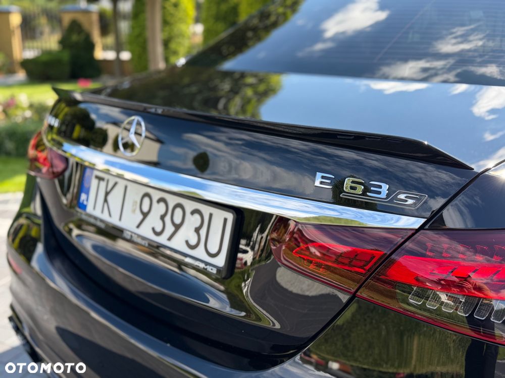 Mercedes-Benz Klasa E - 16