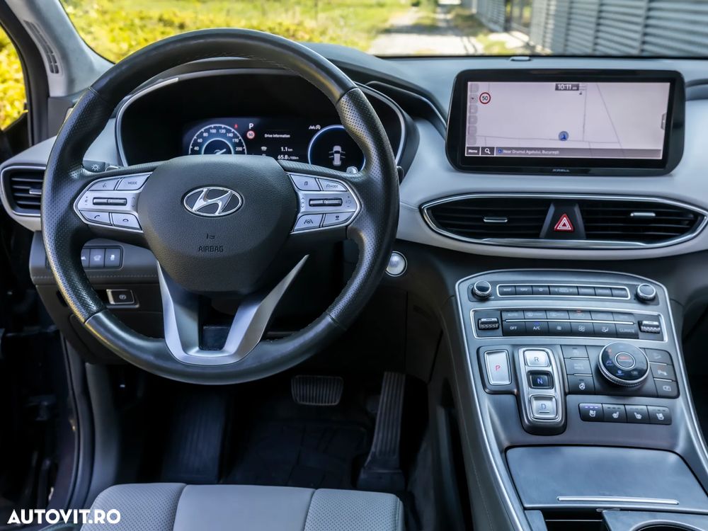 Hyundai Santa Fe 2.2 CRDi 4WD SEVEN Signature - 23