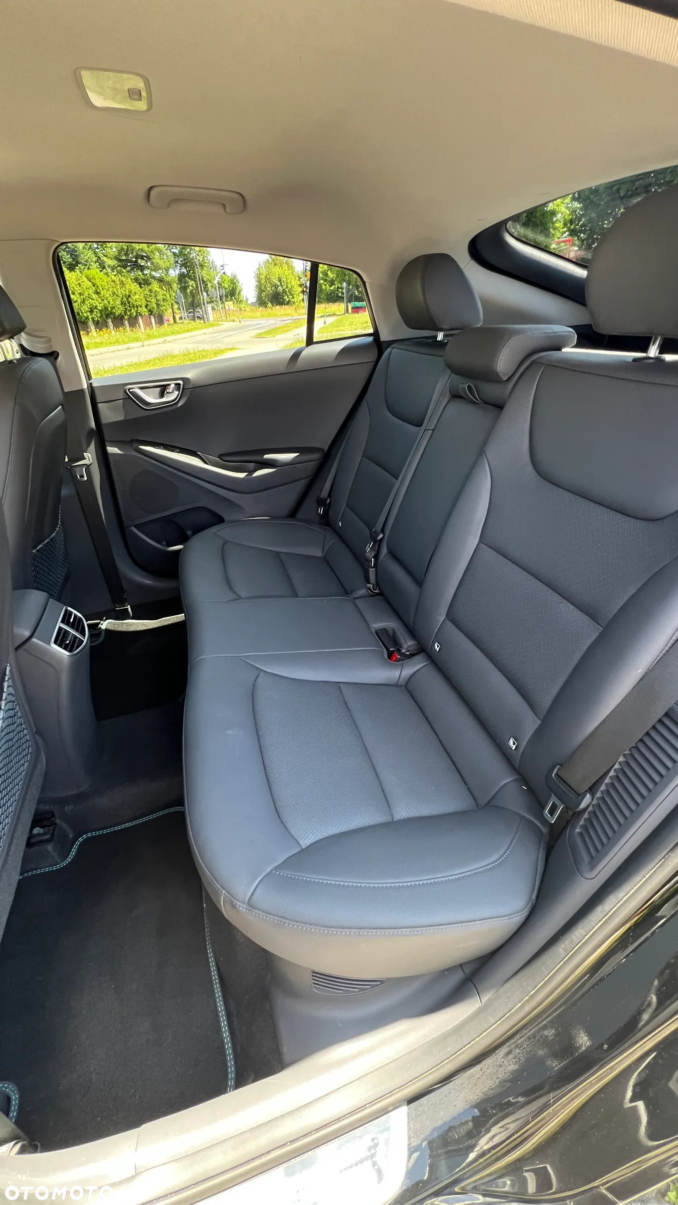 Hyundai IONIQ Plug-in-Hybrid 1.6 GDI Premium - 8