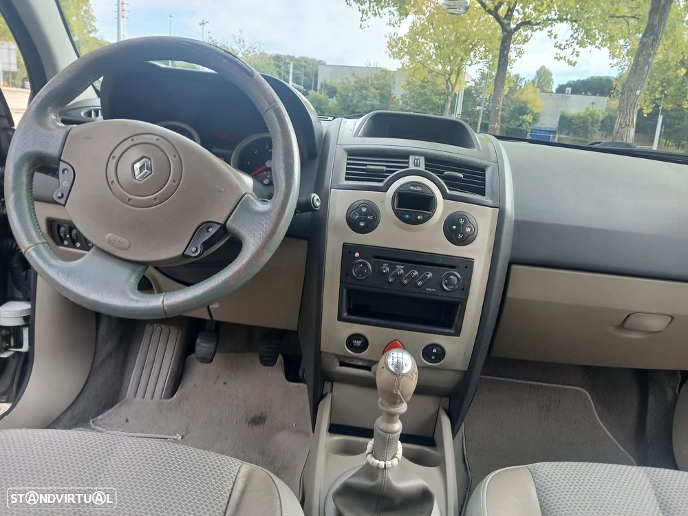 Renault Mégane Break 1.9 dCi C Dynamique - 8