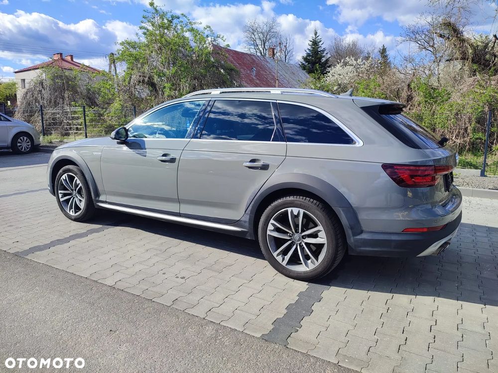 Audi A4 Allroad 2.0 TDI Quattro S tronic - 5