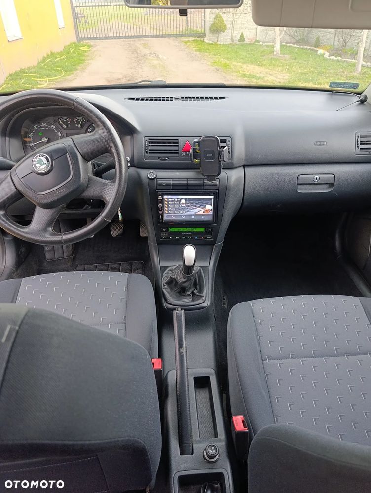Skoda Octavia - 9