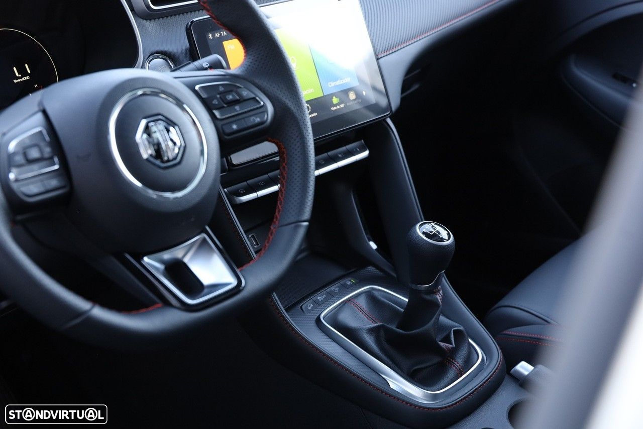 MG ZS 1.0 T-GDI Luxury - 21