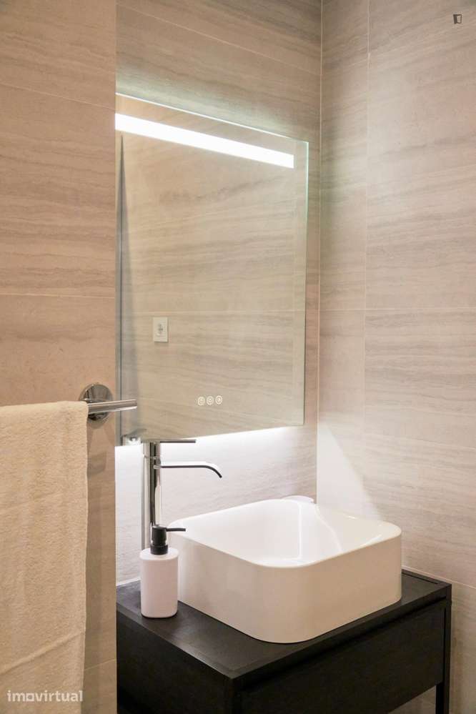 Quarto - localizado em Amoreiras Lisbon - Grande imagem: 5/21