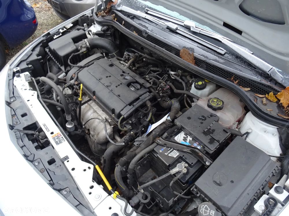 Opel Astra 1.6 Active EU6 - 10