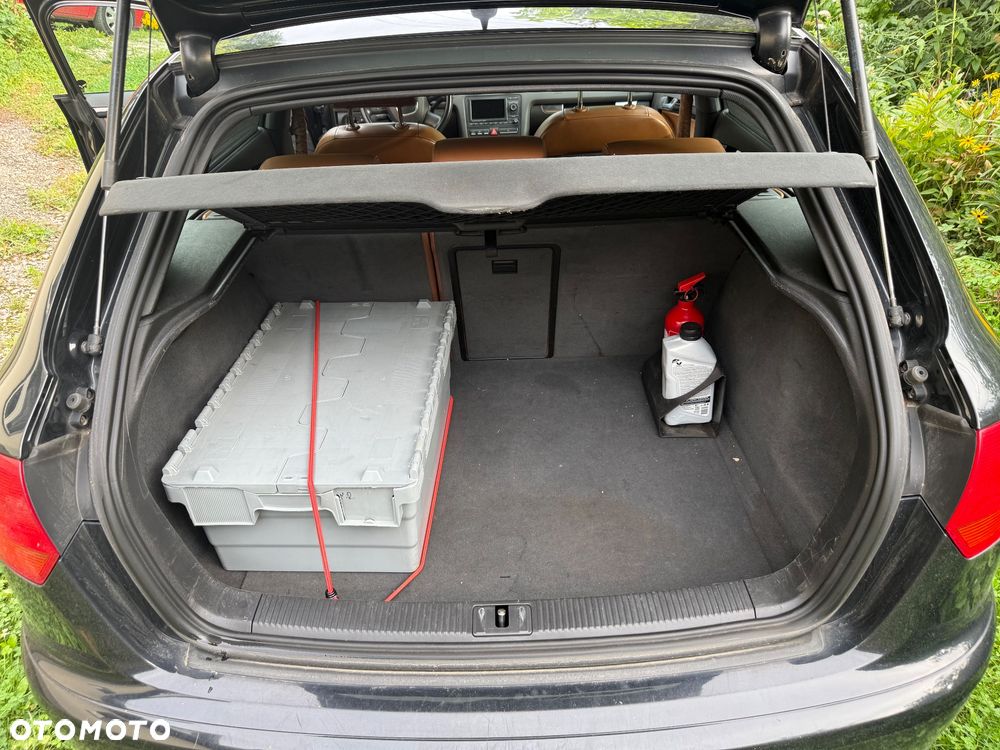 Audi A3 Sportback 2.0 TDI DPF Quattro Ambiente - 9