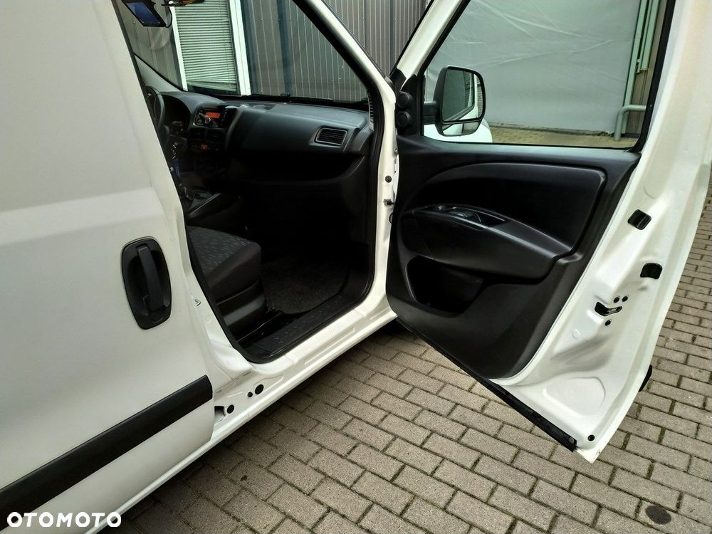 Opel Combo - 20
