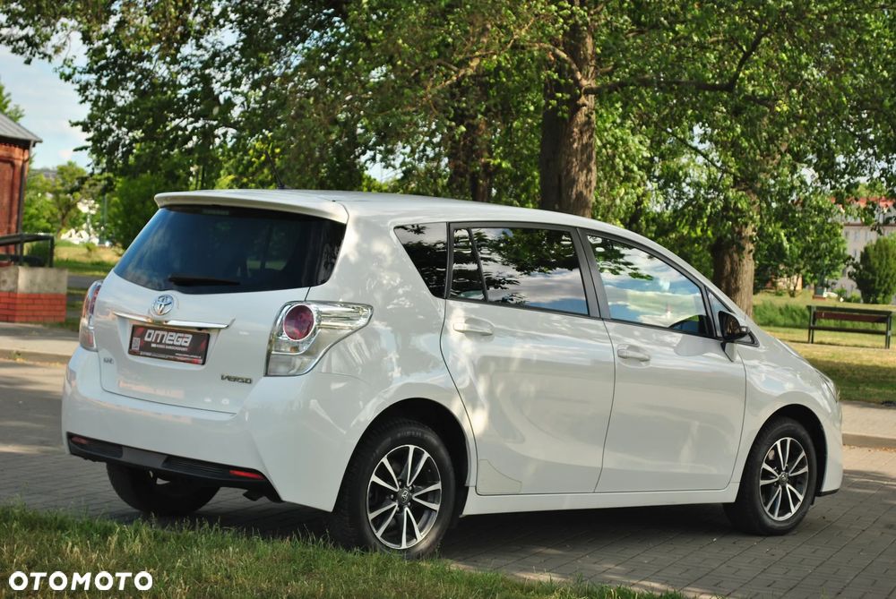 Toyota Verso - 15