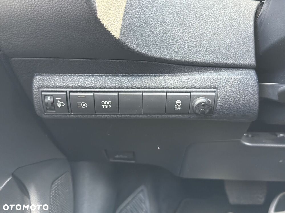 Toyota Corolla 1.8 Hybrid Comfort - 14