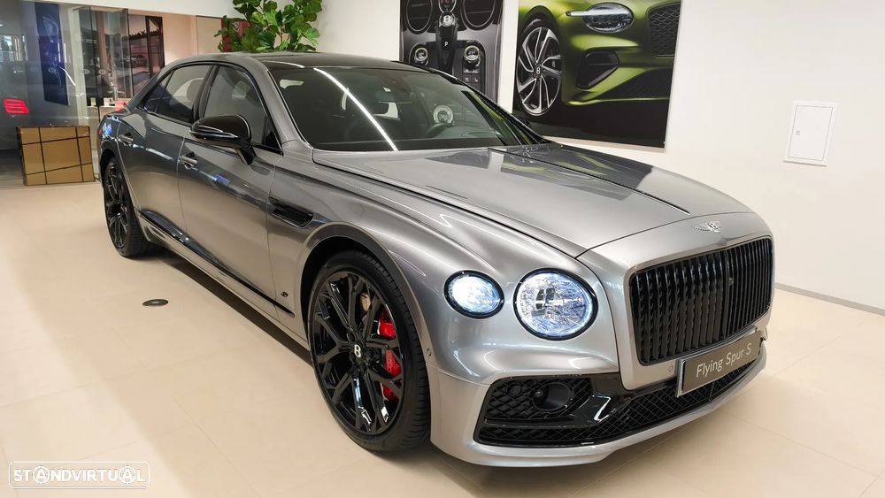 Bentley Flying Spur Hybrid S - 4