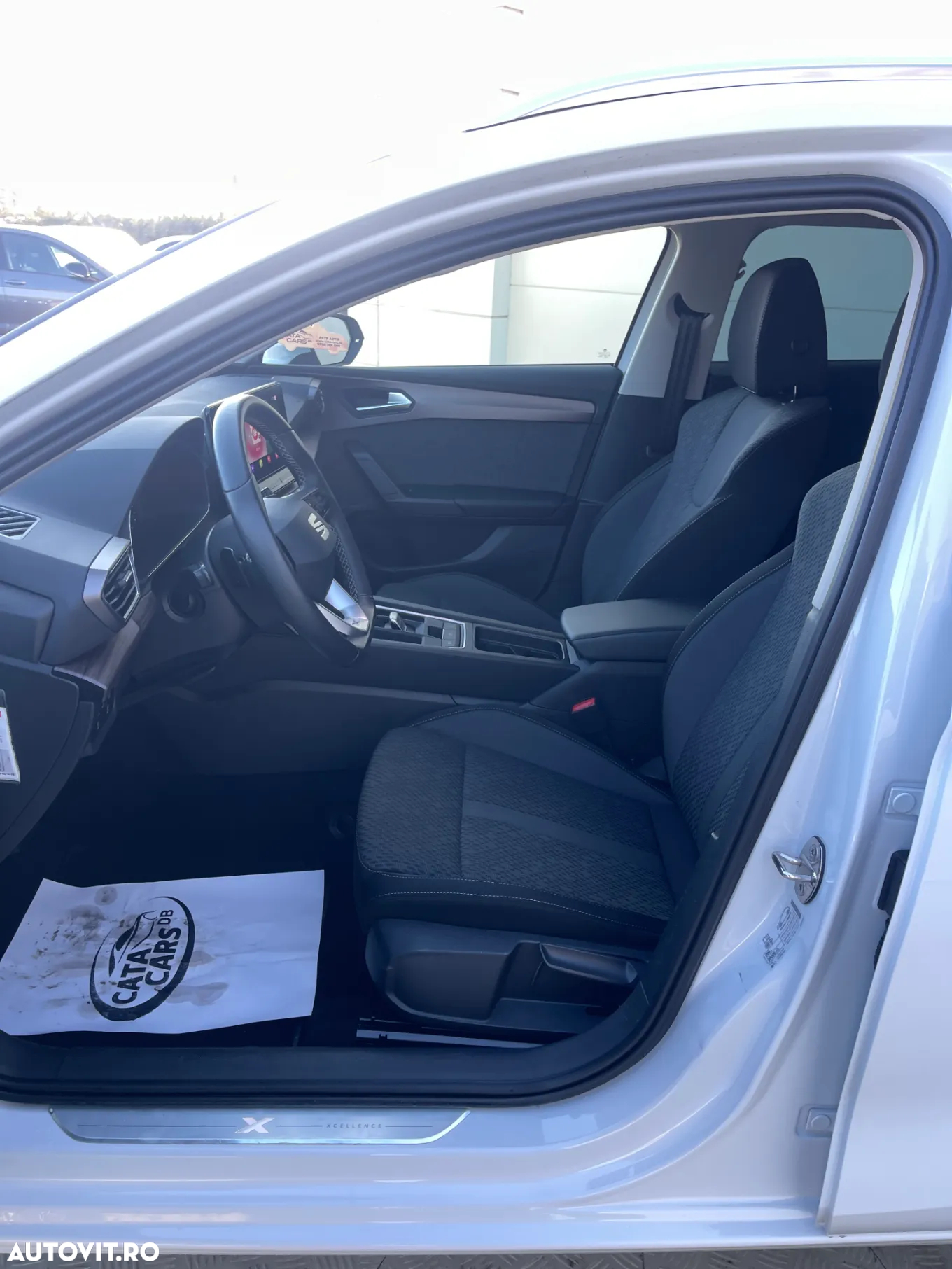 Seat Leon ST 2.0 TDI Start&Stop DSG Xcellence - 29