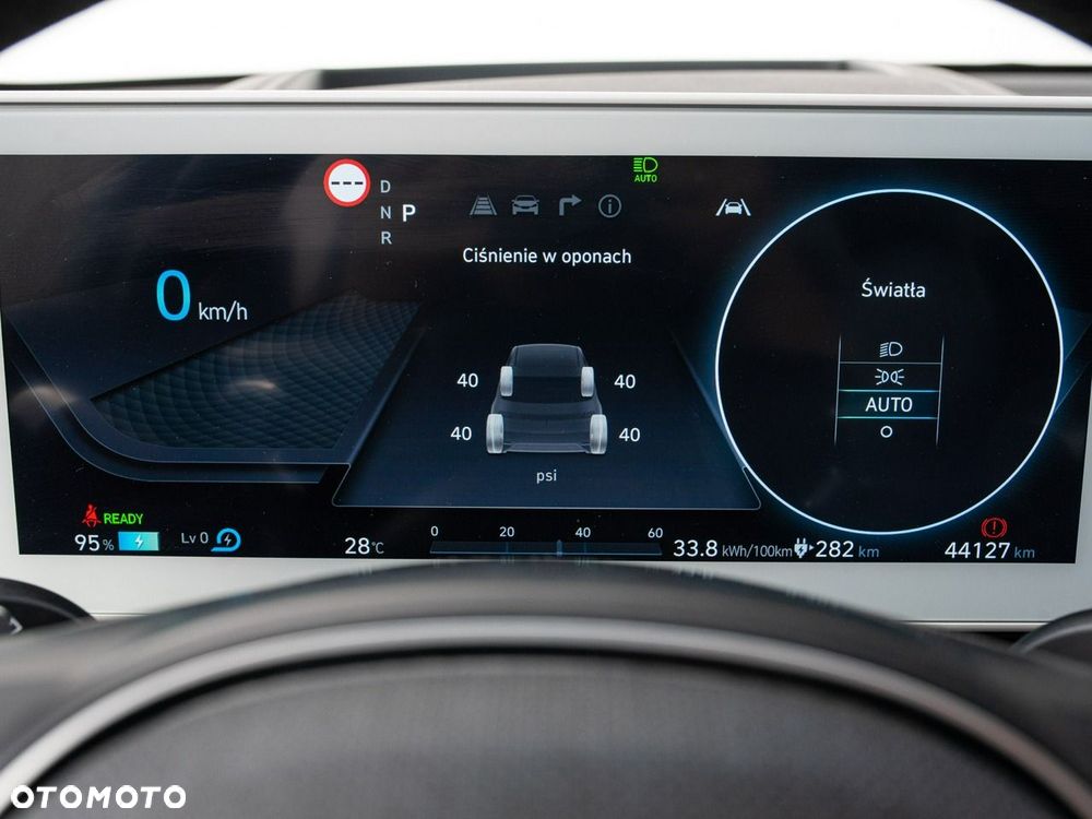 Hyundai IONIQ 5 73kWh Platinum - 13