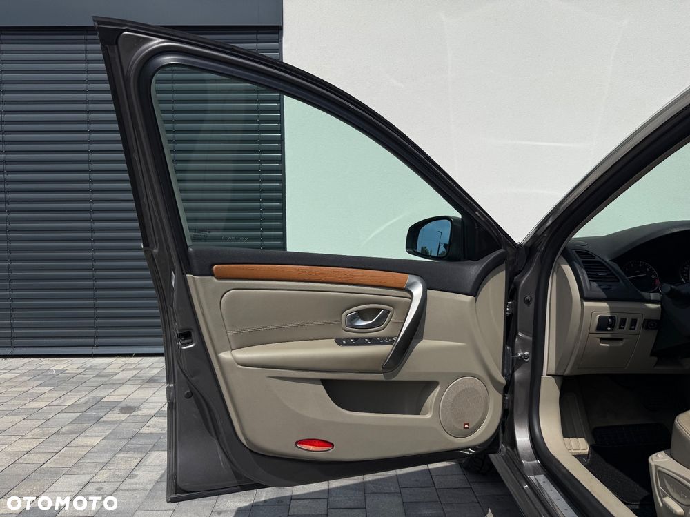 Renault Laguna 2.0 TCe 170 Initiale - 14