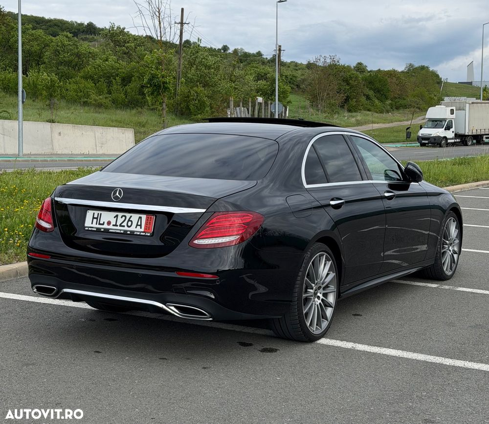 Mercedes-Benz E 220 d 4MATIC 9G-TRONIC AMG Line - 5
