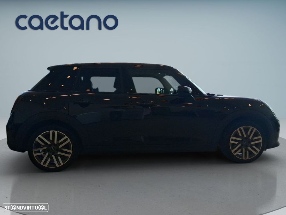MINI 5 Portas Cooper Auto - 9