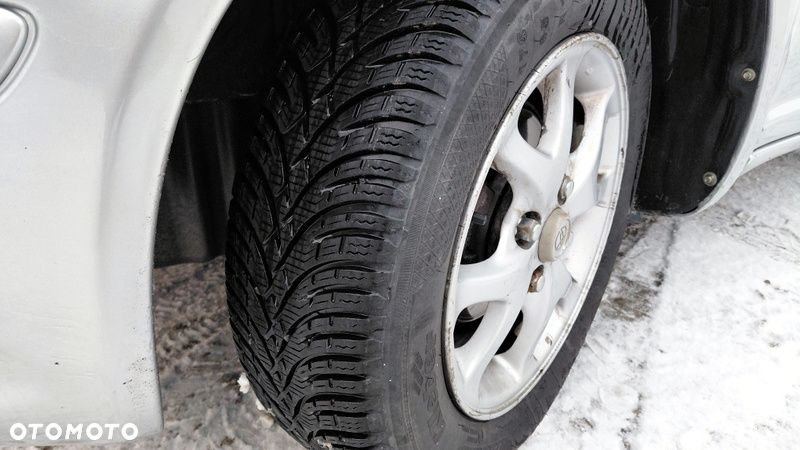 Toyota Yaris 1.4 D-4D - 14