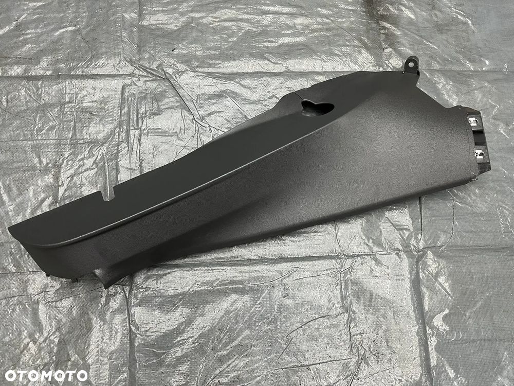 VW T-Roc Osłona słupka C lewa prawa poszycie 2GA867765 2GA867766 - 4