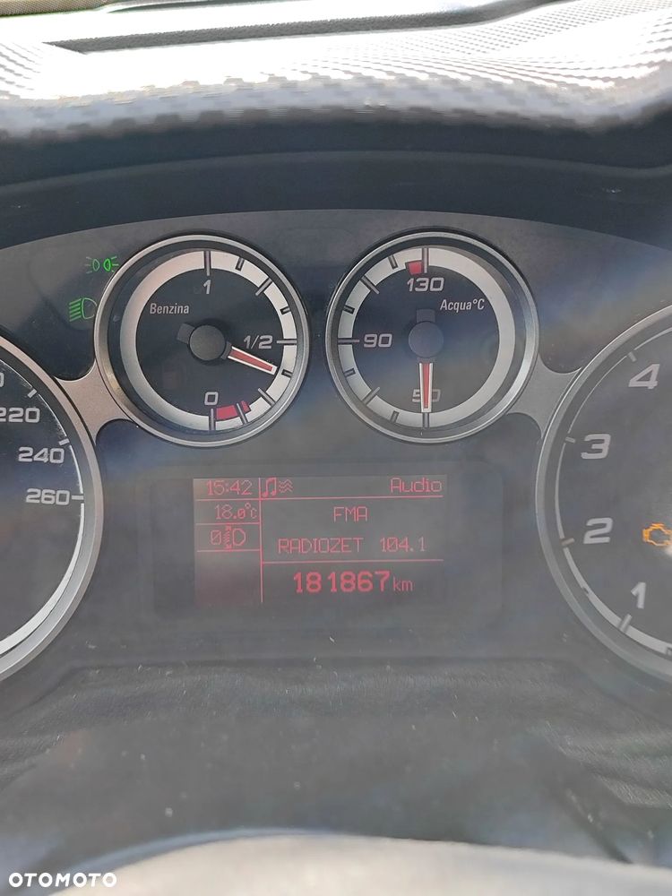 Alfa Romeo Mito 1.4 16V - 23