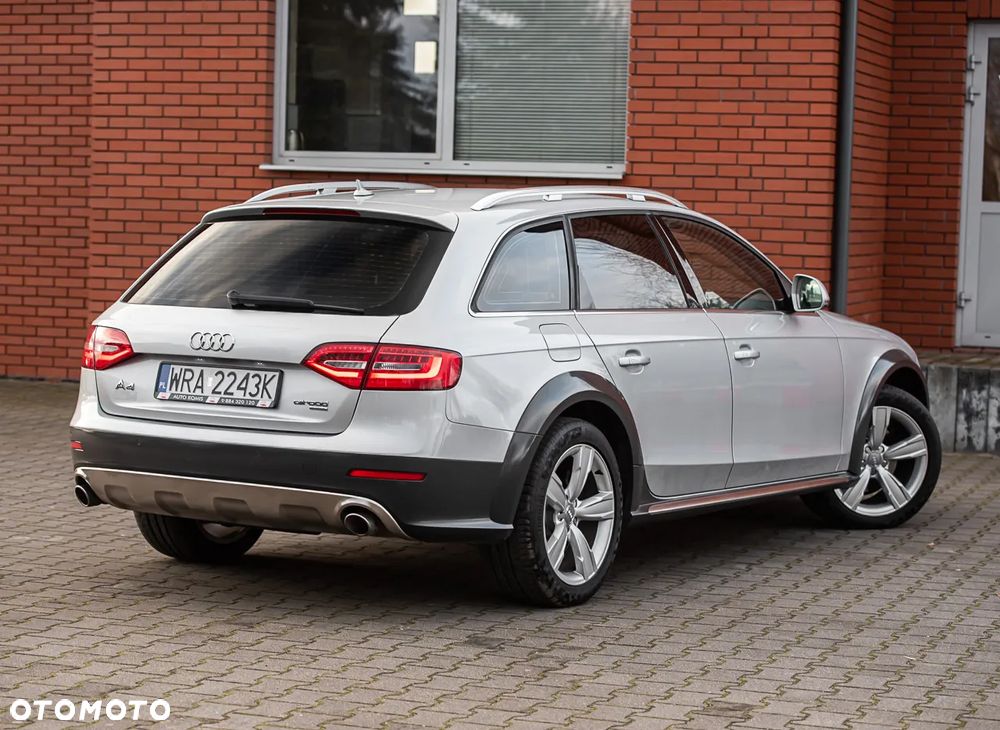 Audi A4 Allroad 3.0 TDI clean diesel Quattro S tronic - 25