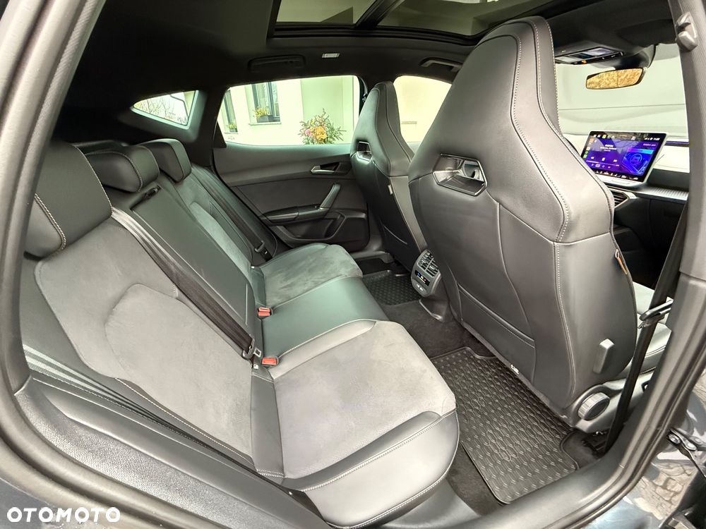 Cupra Formentor 2.0 TSI 4Drive DSG VZ Black Edition - 31