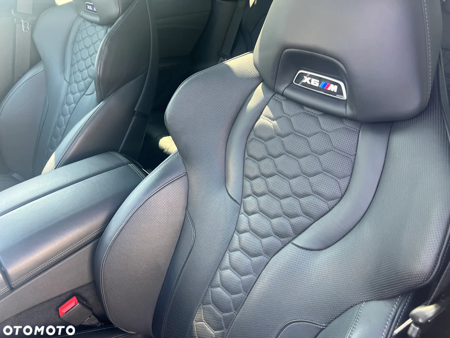 BMW X6M - 15
