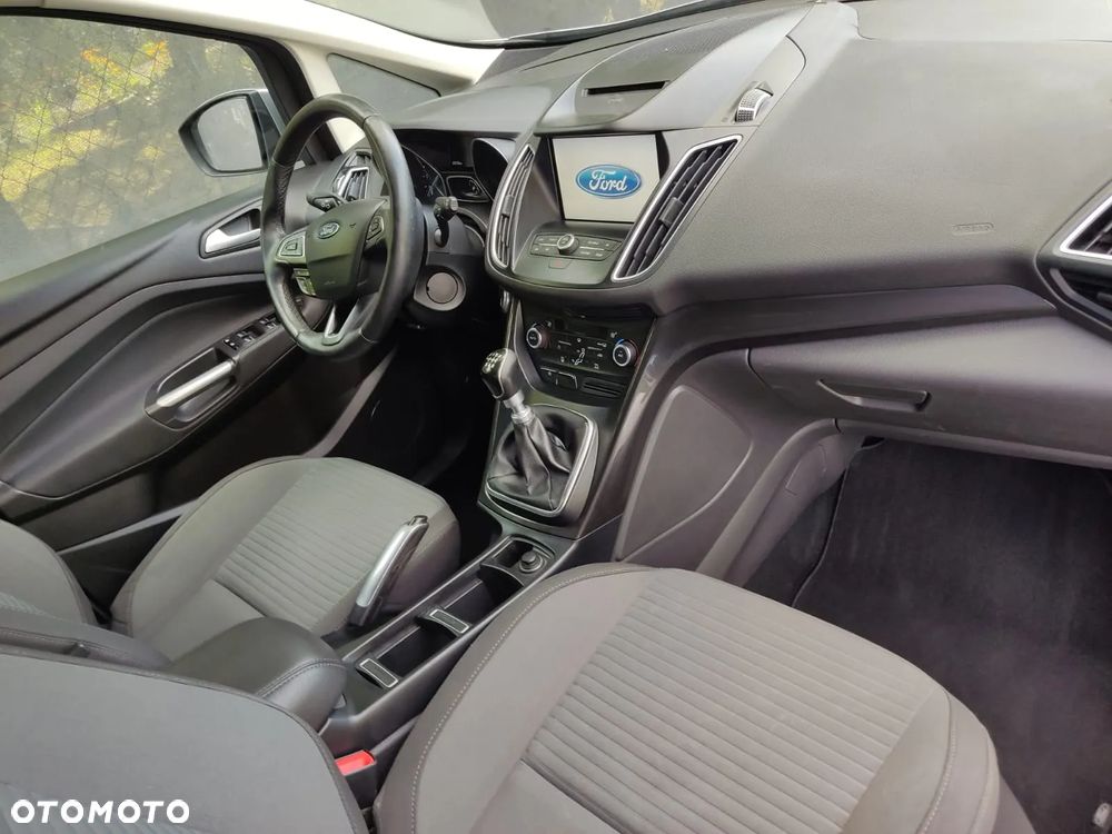 Ford C-MAX 1.5 TDCi Start-Stop-System Titanium - 28