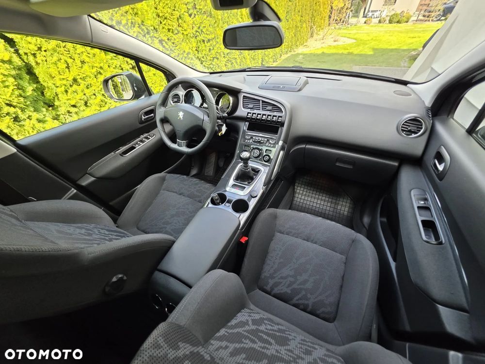 Peugeot 3008 155 THP Allure - 5