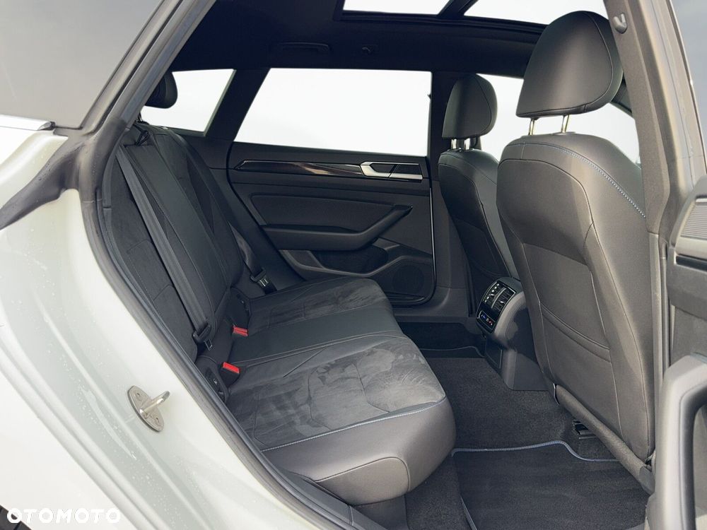 Volkswagen Arteon 2.0 TSI 4Motion R DSG - 17