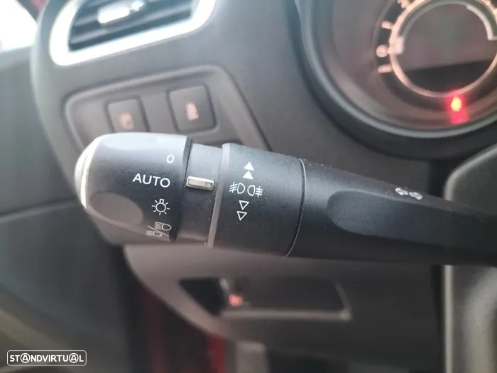 Citroën C4 1.6 BlueHDi Feel - 20