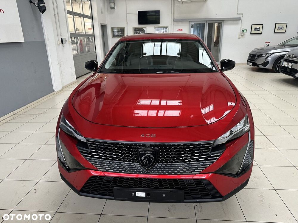 Peugeot 408 - 4
