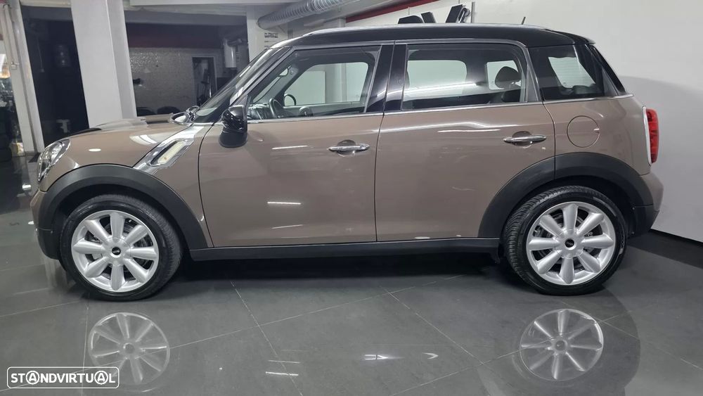 MINI Countryman Cooper Park Lane Chili - 2