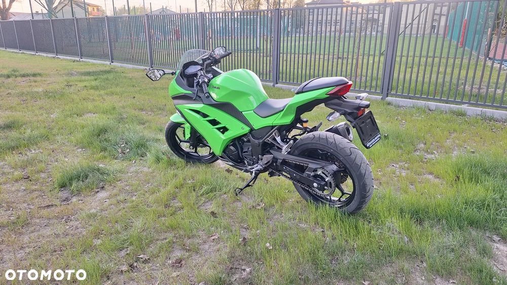 Kawasaki Ninja 300 ABS - 5