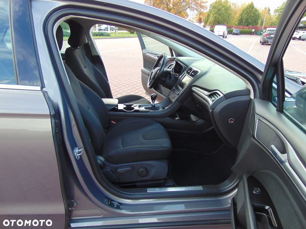 Ford Mondeo - 18