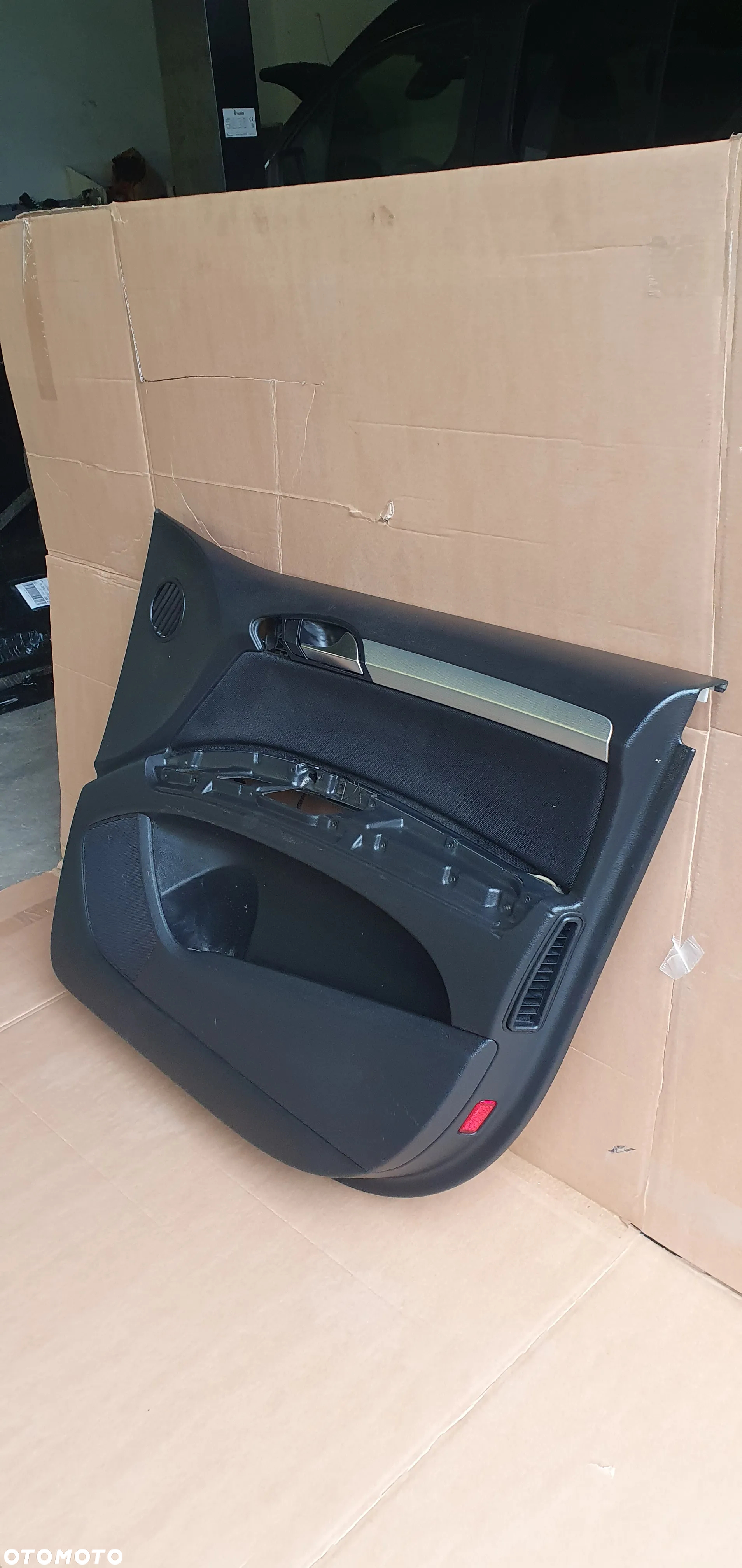 Boczek tapicerka prawy przód przednia prawa Audi Q7 Lift - 3