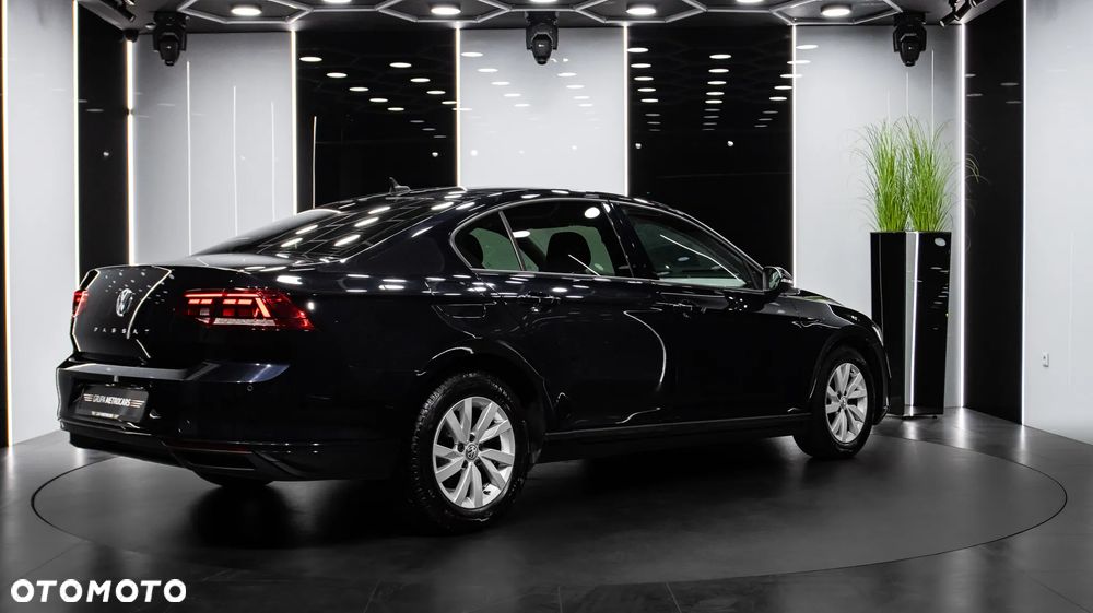 Volkswagen Passat 1.5 TSI EVO Essence DSG - 7