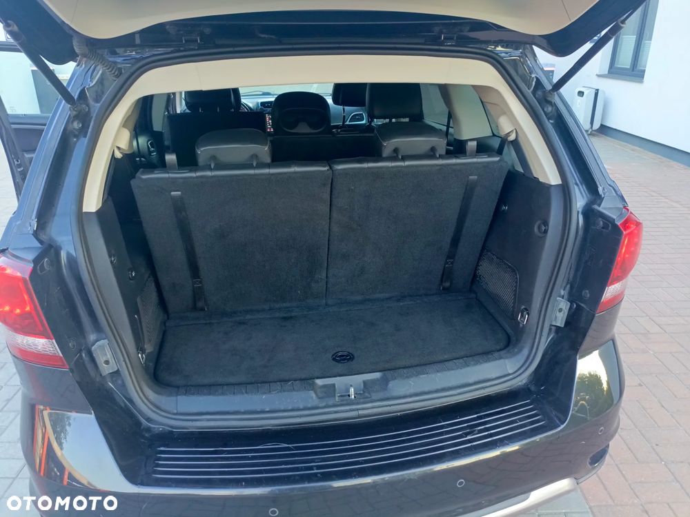 Fiat Freemont 2.0 Multijet 16V DPF Automatik Allrad Black Code - 24