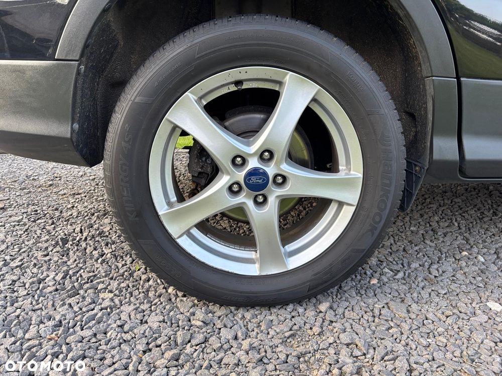 Ford Kuga 1.6 EcoBoost 2x4 Trend - 23