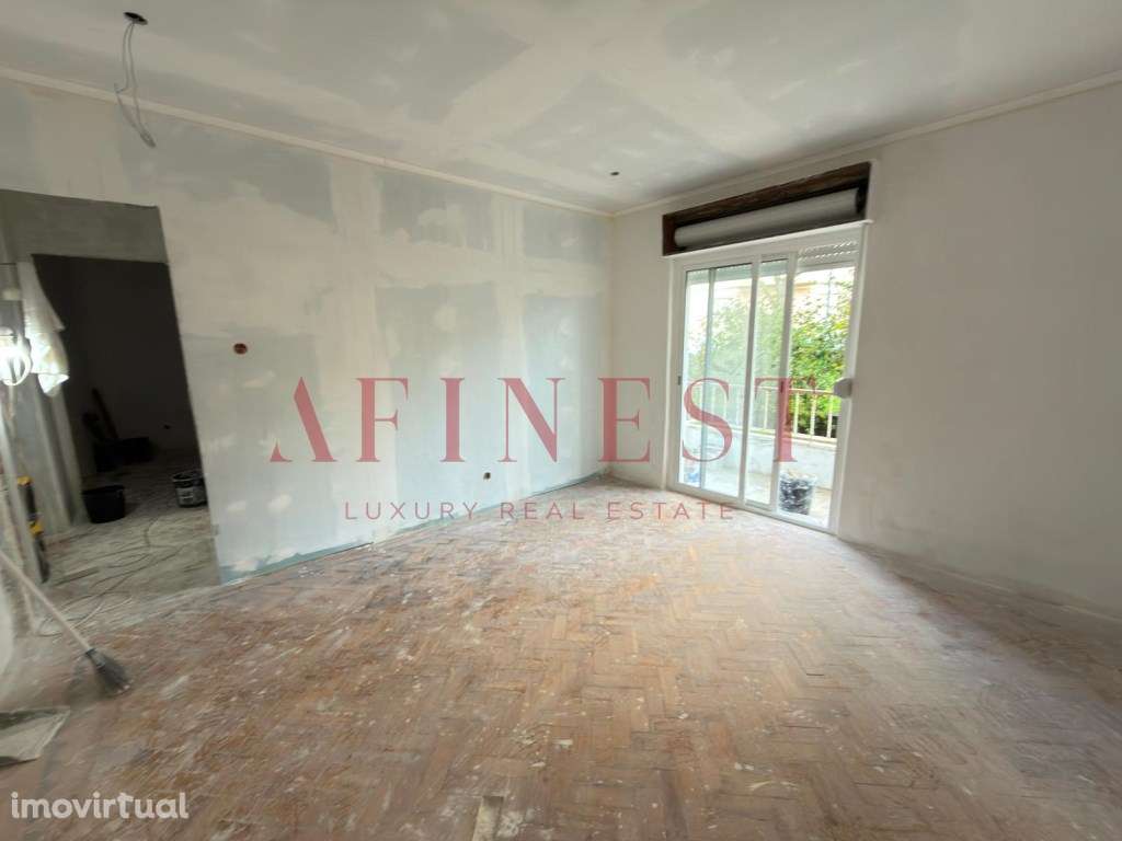 APARTAMENTO T3 | R/C | CENTRO DA AMADORA | NASCENTE / POENTE - Grande imagem: 2/18