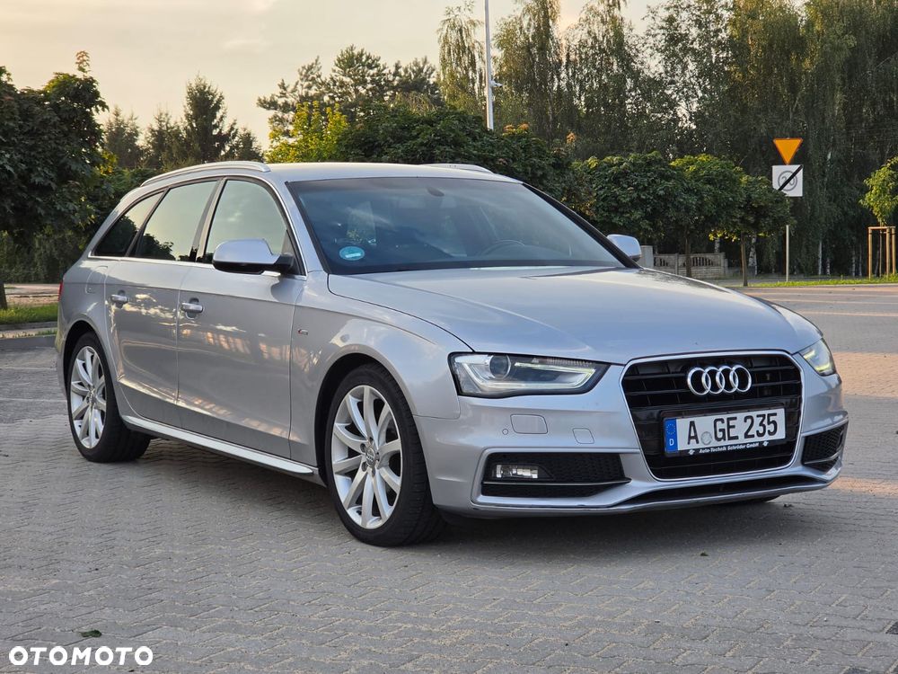 Audi A4 Avant 2.0 TDI DPF clean diesel multitronic S line Sportpaket - 8