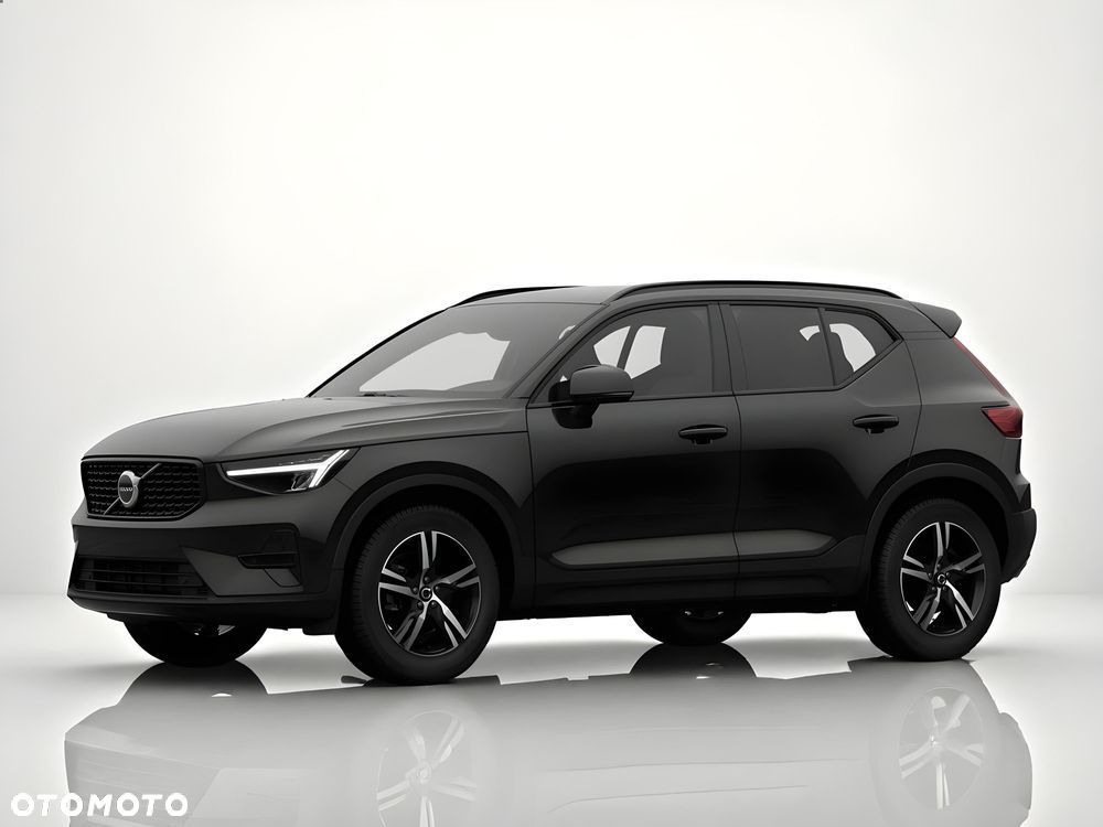 Volvo XC 40 B3 Plus Dark - 2
