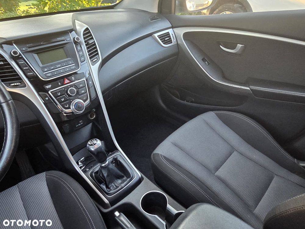 Hyundai i30 1.6 CRDi Comfort - 15