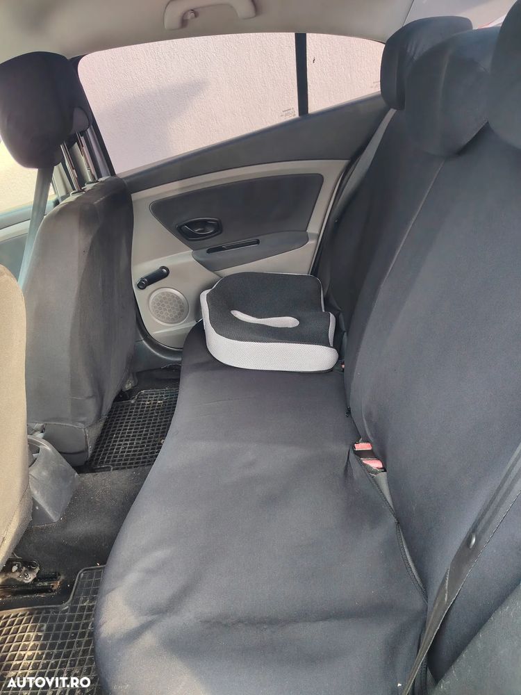 Renault Fluence 1.6 16V Authentique - 21