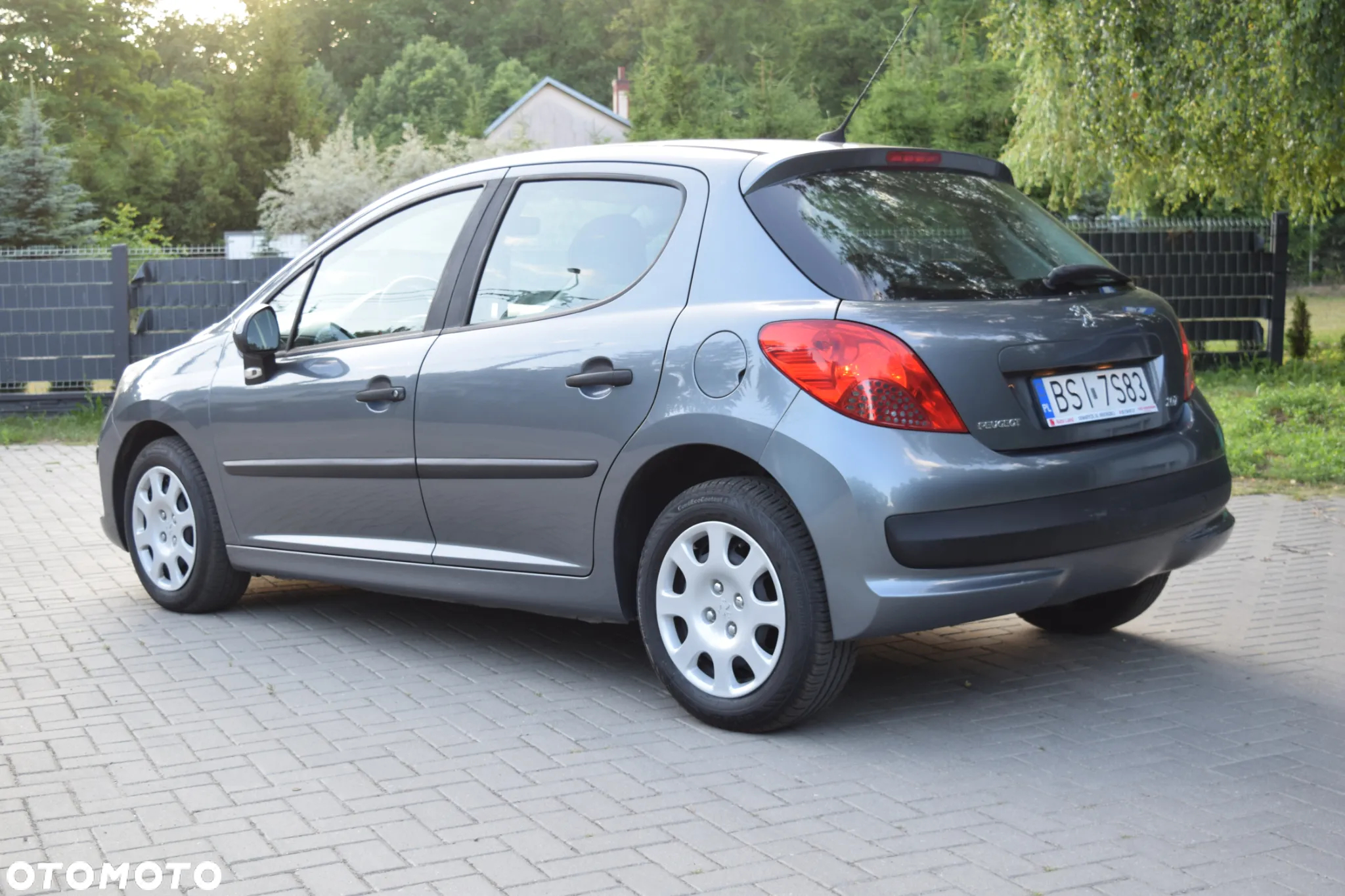 Peugeot 207 1.4 Trendy - 11