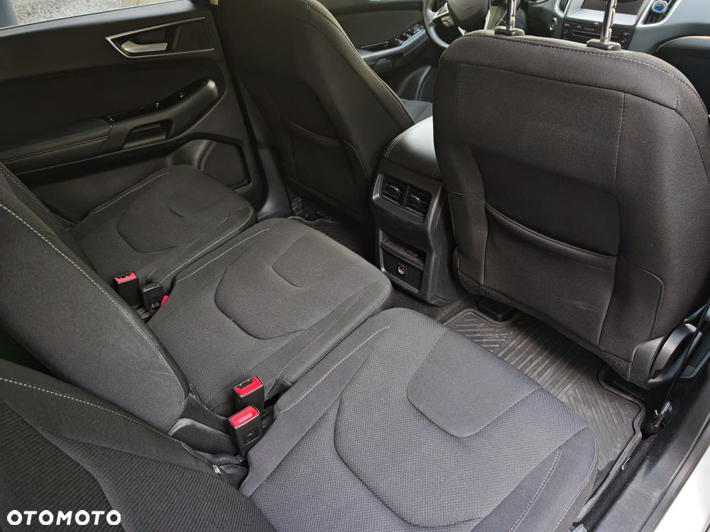 Ford S-Max 2.0 TDCi Titanium - 21