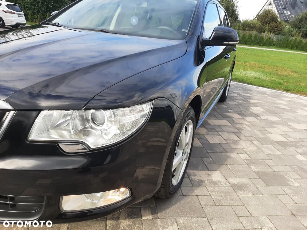 Skoda Superb 2.0 TDI Comfort - 17