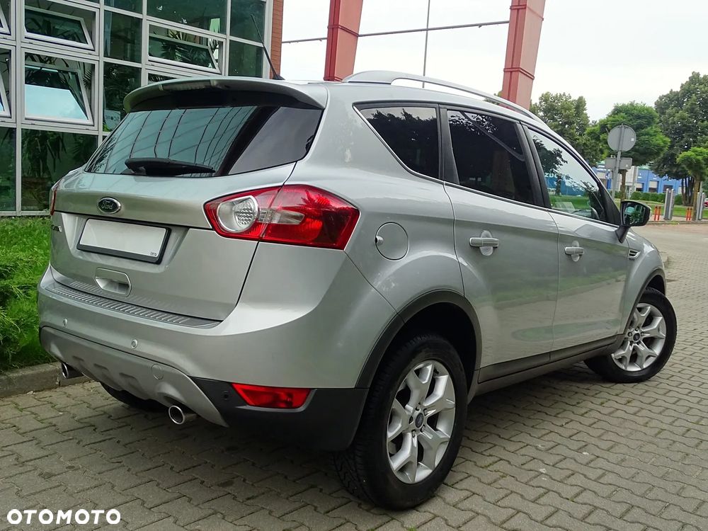Ford Kuga 2.0 TDCi 2x4 Trend - 4