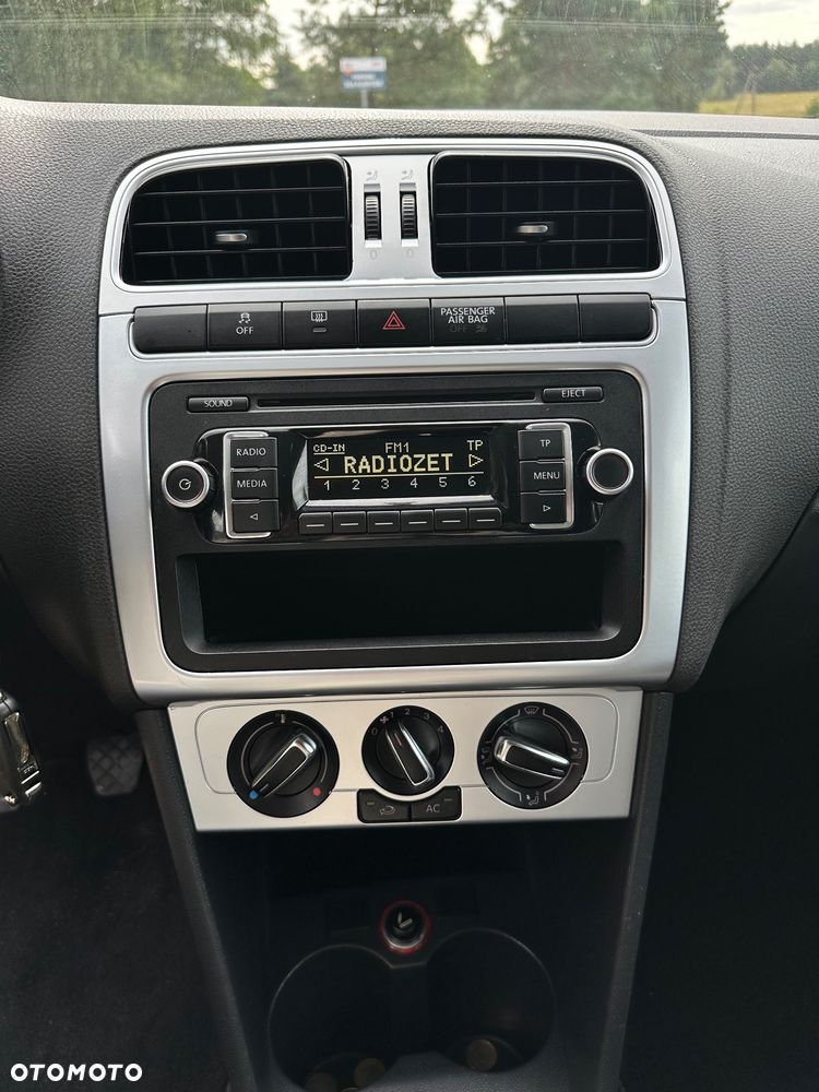 Volkswagen Polo - 23