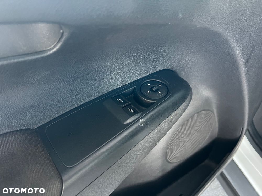 Ford Transit courier - 26