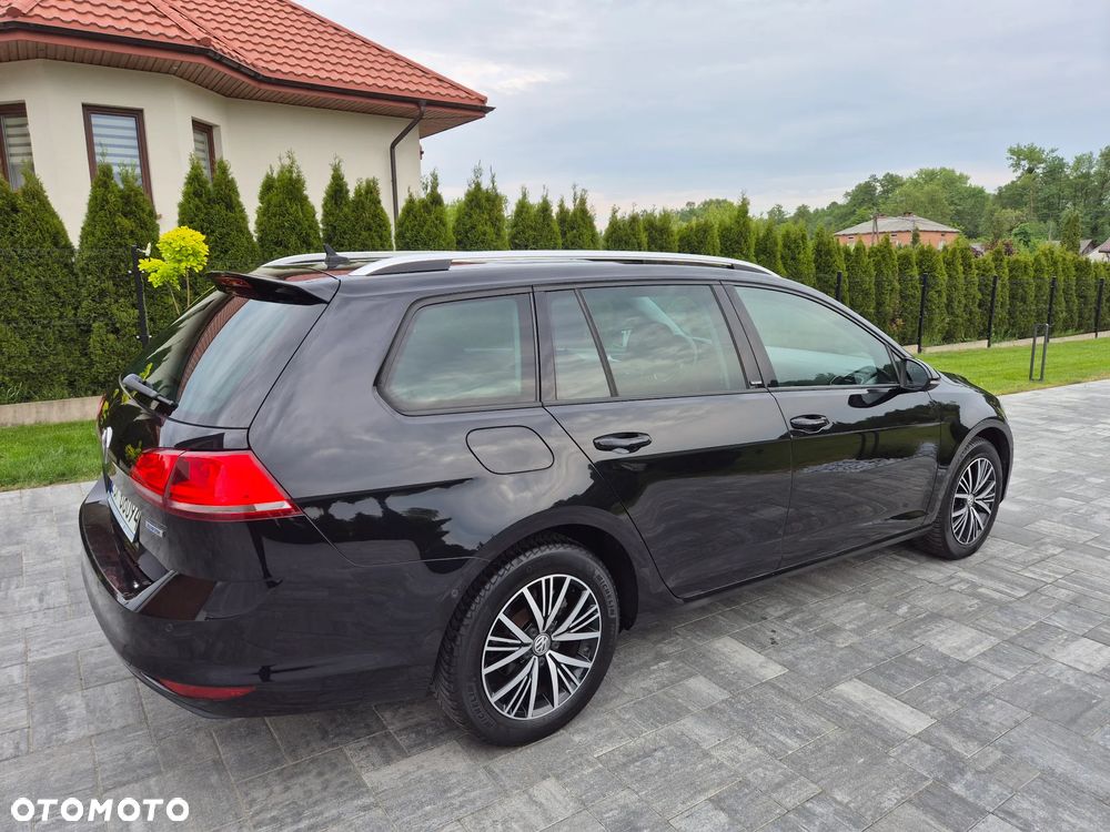 Volkswagen Golf 1.6 TDI BlueMotion Technology Allstar - 18