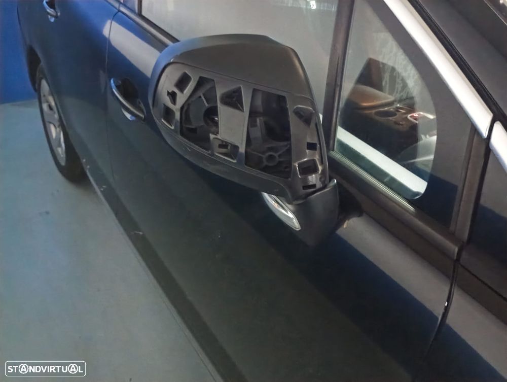 Peugeot 3008 1.6 HDi Executive CMP6 - 7